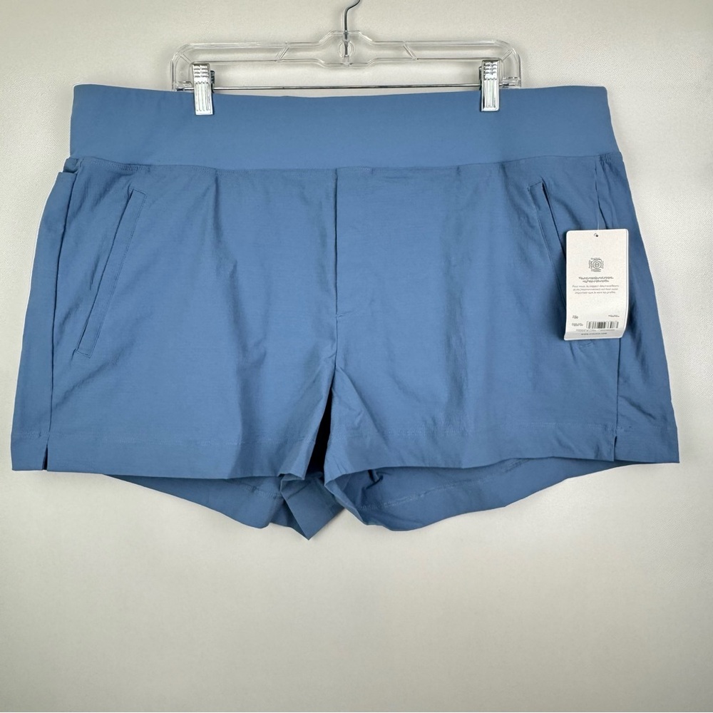 Athleta Blue Athletic Shorts Lightweight Modern Cut women’s plus size 20 NWT